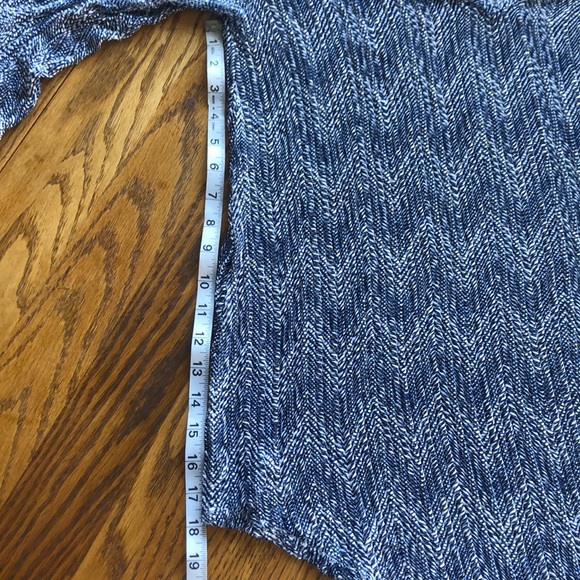 Swimsuit coverup - Picture 6 of 8